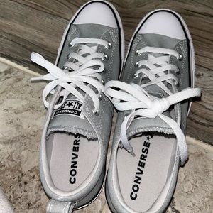 Grey low-cut converse